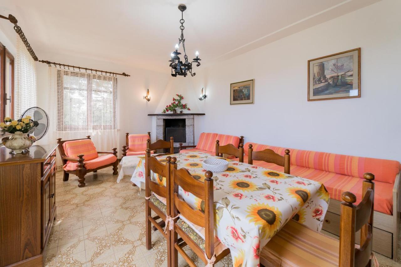 Villa Campo Al Pero Рио Марина Екстериор снимка